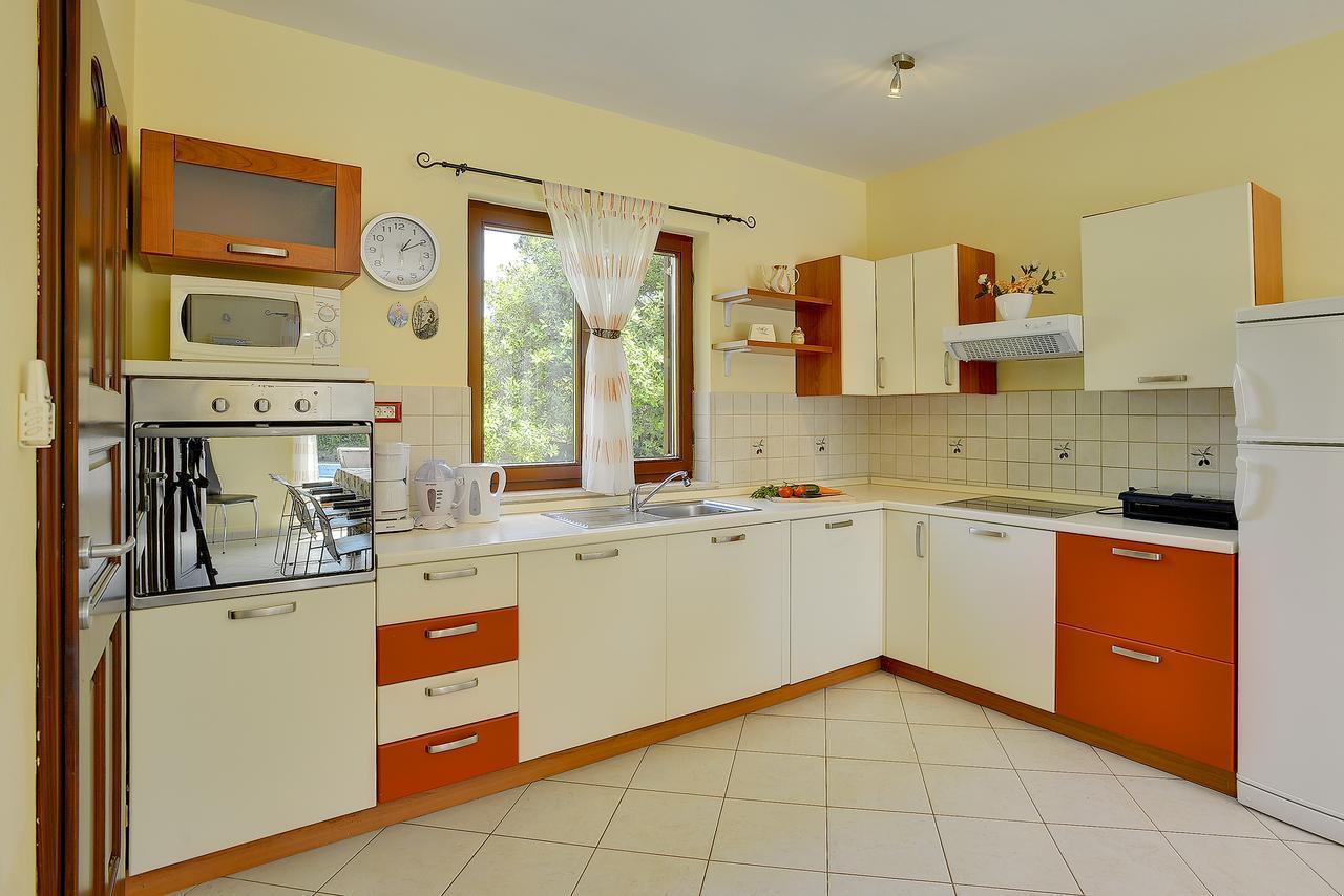 Villa Nina Медулин Екстериор снимка